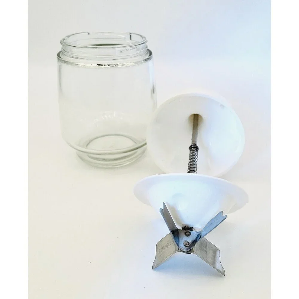 Retro Gemco Manual Food Chopper White Plunger Glass Jar Stainless Steel Blade